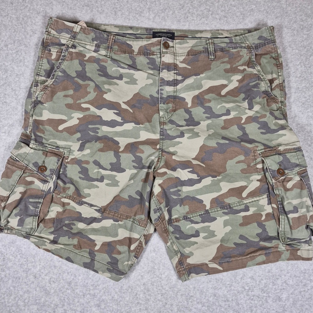 American Eagle Cargo Shorts Mens 48 Green Camo Y2K Skater Baggy Utility